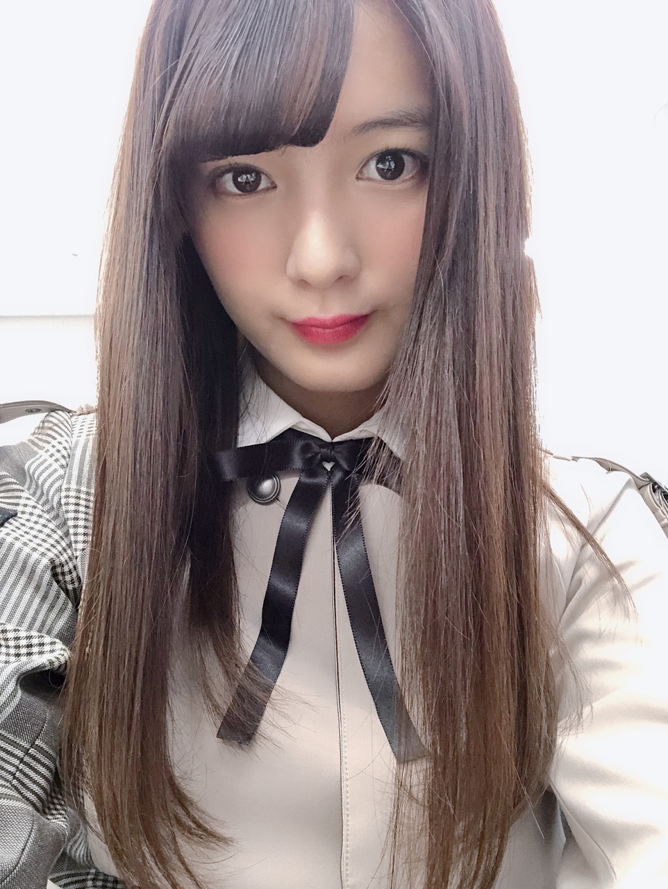 関有美子